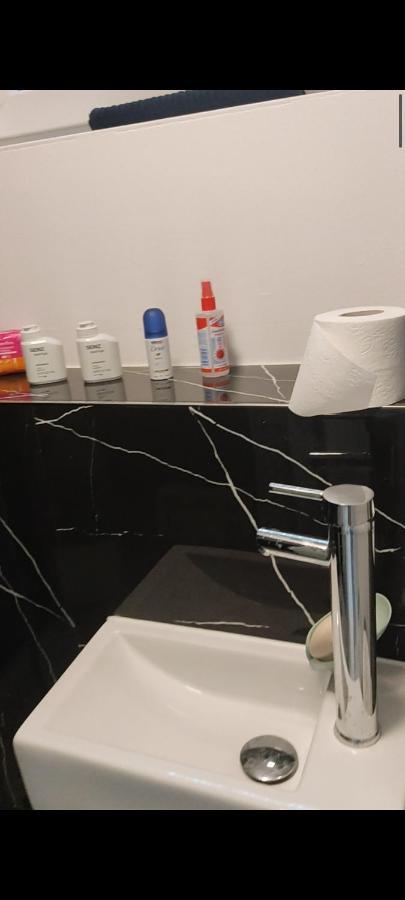 Durchreisestop Mit Kinder Am Aussergewoehnlichen Spitzboden Mit Autobetten Und Bad ,Kueche Im Souterain Deining Exterior foto